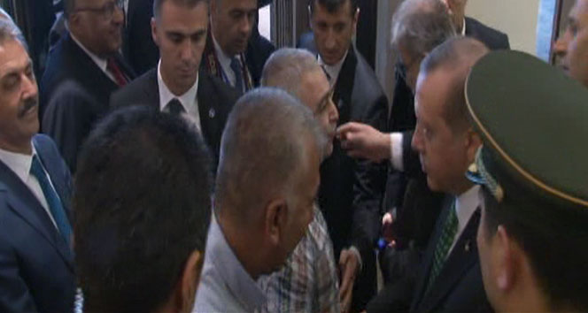 Erdoğan&#039;a sevgi gösterisi