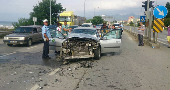 Giresun&#039;da trafik kazası: 7 yaralı