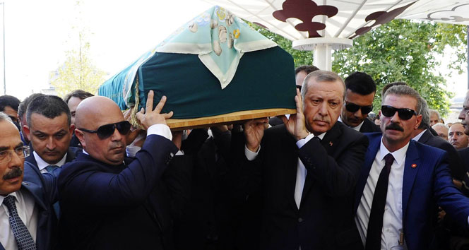 Tulu Gümüştekin&#039;in cenazesine Erdoğan da katıldı