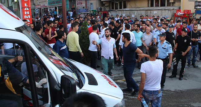 Erzurum&#039;da bıçaklı kavga: 2 yaralı