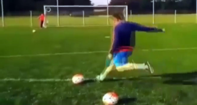 Sergen Yalçın'dan müthiş frikik golü