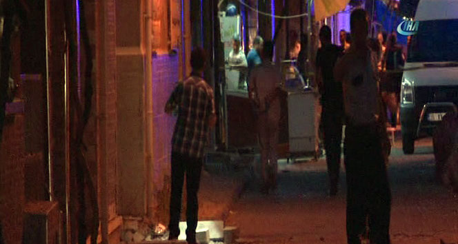 İzmir'de art arda iki patlama!