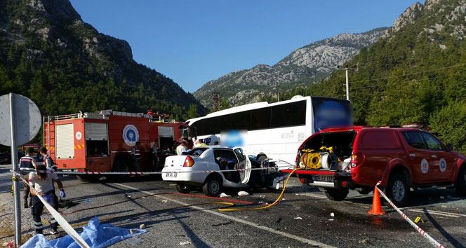 Yine otobüs kazası: 5 ölü