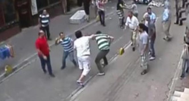 Aksaray'daki turist-esnaf kavgasında büfe sahibi konuştu