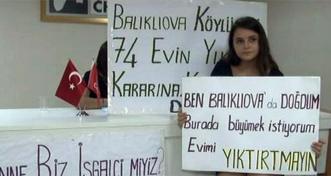 Yıkım kararını protesto için CHP İl Başkanlığı&#039;nı bastılar!