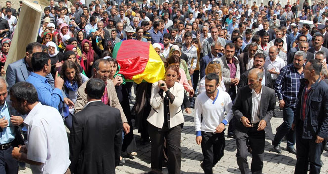 PKK&#039;lı cenazesini taşıyan HDP&#039;li vekile soruşturma