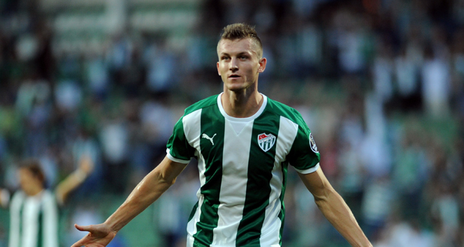 Dzsudzsak ve Necid golle tanıştı