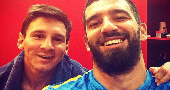 Arda’dan Messi’li selfie