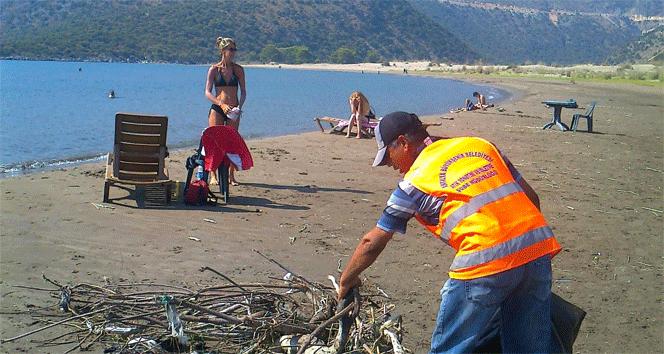 Çayağzı Plajı temizlendi