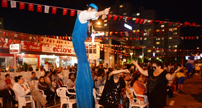 Beylikdüzü’nde açık hava sinema keyfi