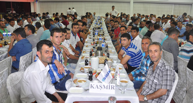 Gülsan Holding çalışanları geleneksel iftar yemeği