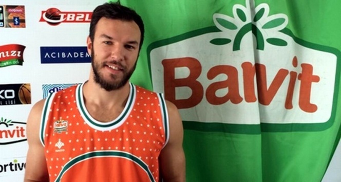 Banvit, Can Maksim Mutaf'ı renklerine bağladı