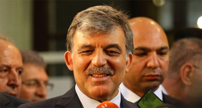 Abdullah Gül&#039;den İsrail&#039;e kınama