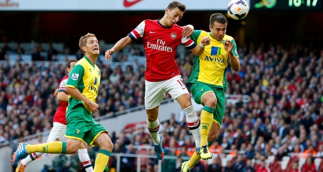 Mesut Özil babasıyla mahkemelik oldu