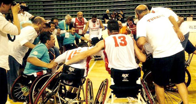 Tekerlekli Sandalye Basketbol Milli Takımı dünya üçüncüsü