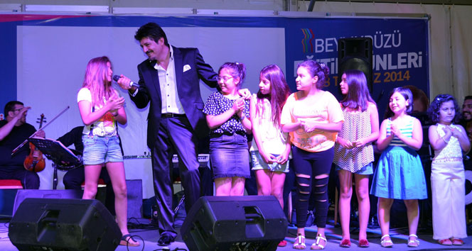 Beylikdüzü eğitim günlerinde motivasyon konseri