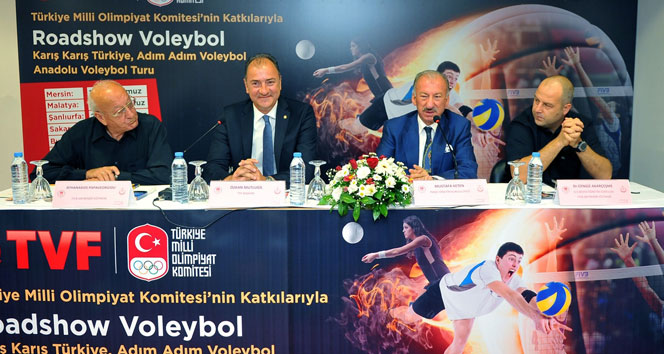 Roadshow Voleybol ile voleybol antrenörleri eğitilecek