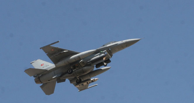 Suriye füze sistemi Türk jetlerini taciz etti