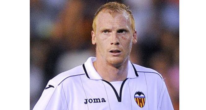 Barcelona, Jeremy Mathieu’yu kadrosuna kattı