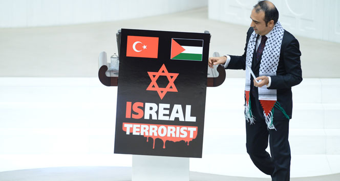 Meclis’te ‘İsrail terörist’ pankartı
