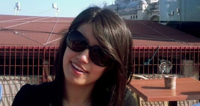 Kübra Dere'den haber var!