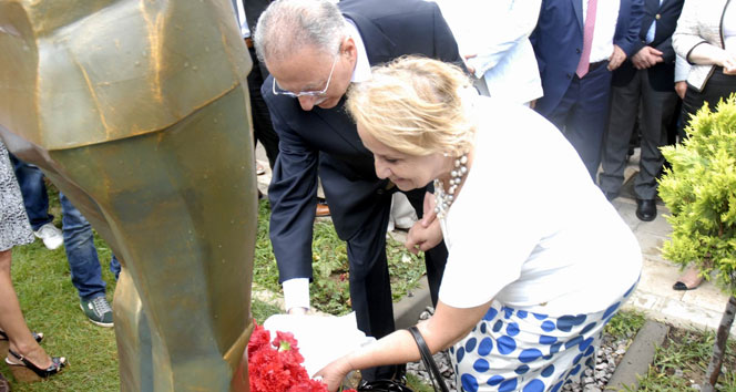 İhsanoğlu&#039;ndan &#039;Ali İsmail Korkmaz&#039; açıklaması