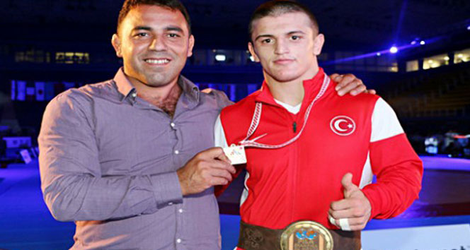 Furkan Bayrak, Gençler Dünya Şampiyonu