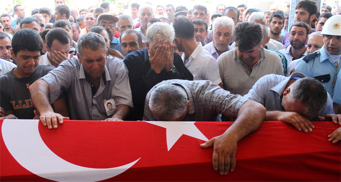 Şehit polislere son görev