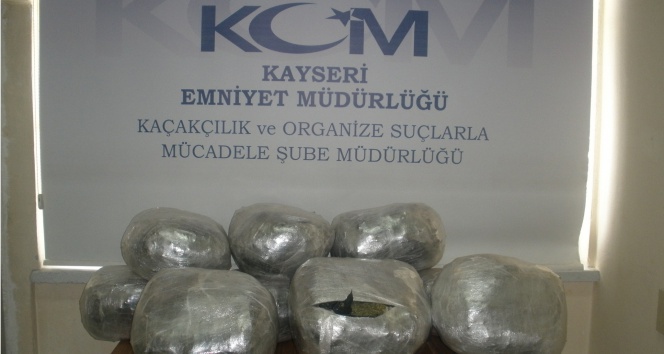 Kayseri&#039;de 51 kilo esrar ele geçirildi