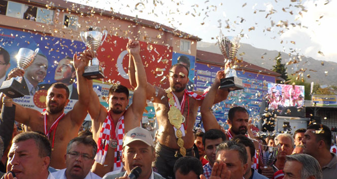 Orhan Okulu, Elmalı'da 2. kez başpehlivan