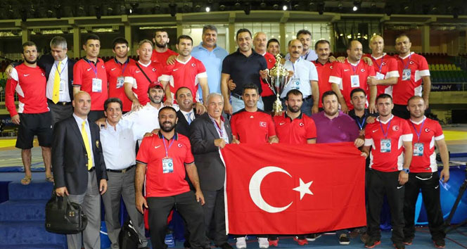 Güreşte 40 yıl sonra gelen tarihi başarı