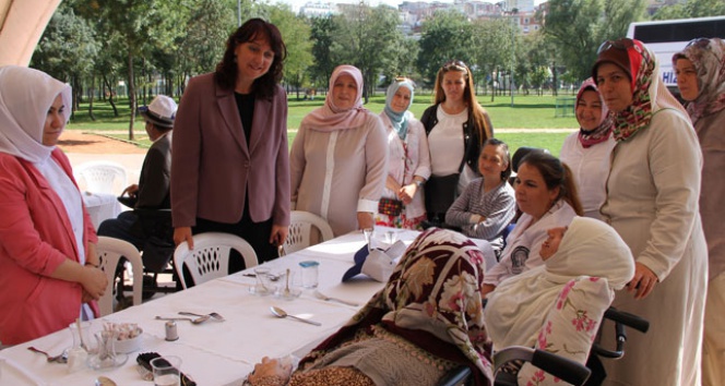 Kağıthane Belediyesi Darülaceze sakinlerini ağırladı