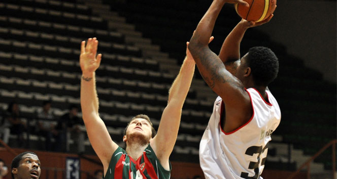 Beşiktaş Integral Forex, Pınar Karşıyaka'ya yenildi