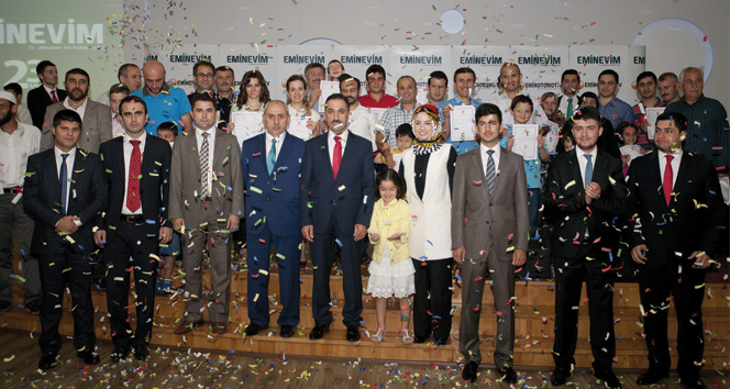 Eminevim Trabzon’da tapuları teslim etti