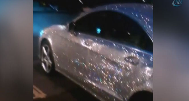 Zengin kız parayla ne yapacağını şaşırdı