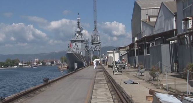 Türk donanması ilk milli denizaltı üretimine hız verdi