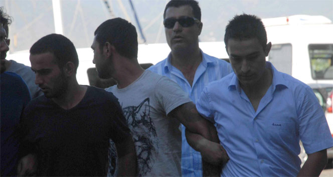 Turisti gasp eden zanlıları dövmeleri ele verdi