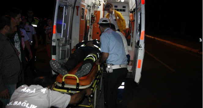 Diyarbakır’da trafik kazası: 1 polis yaralı