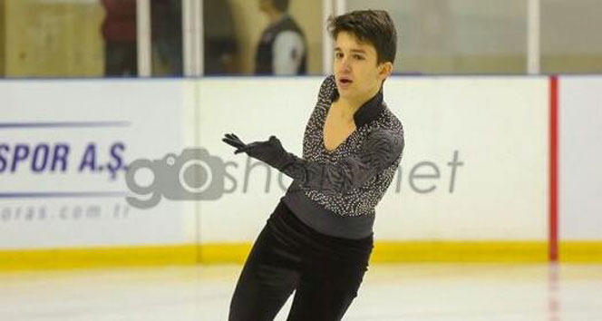 Demirboğa, Hırvatistan buz pistinde