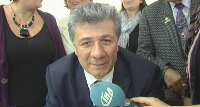 Yazarlar okurlarıyla buluşuyor imza günleri başladı