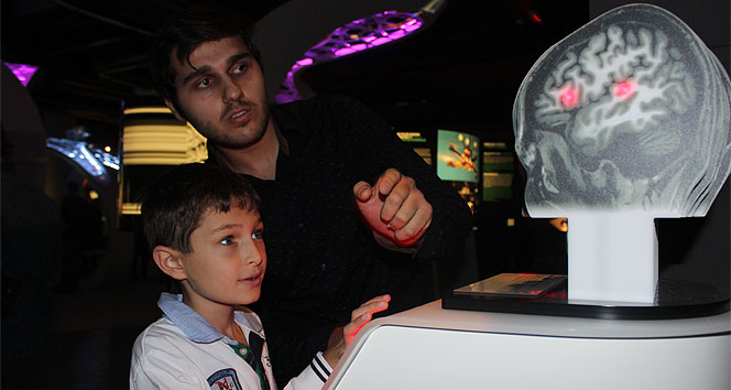 Bilim Tüneli geleceğin bilim insanlarına ilham verecek