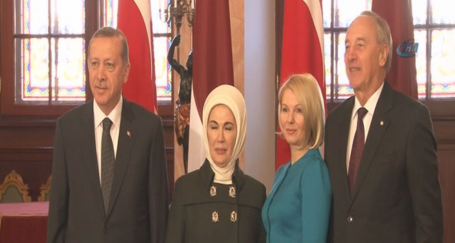 Cumhurbaşkanı Erdoğan, Litvanya’da resmi törenle karşılandı