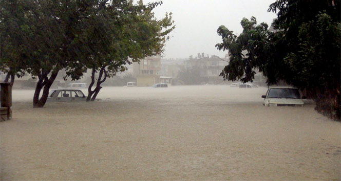 Manavgat’a rekor yağış düştü
