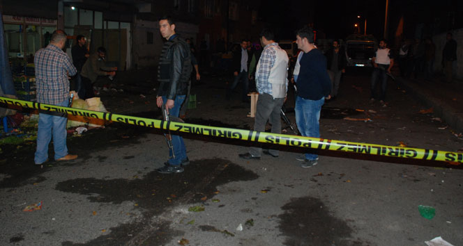 Diyarbakır&#039;da saldırıya uğrayan asker şehit oldu