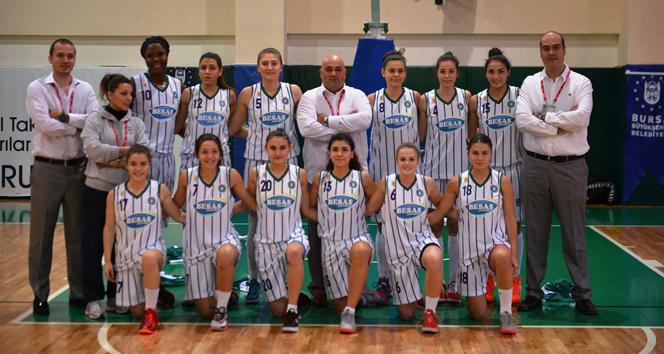 Büyükşehir’in perileri şov yaptı