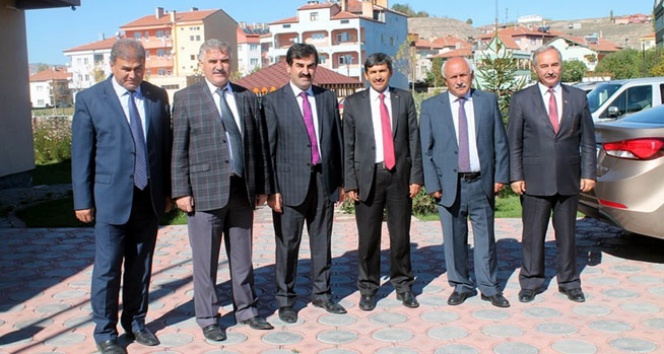 Şarkışla’da Belediye Başkanları bir araya geldi