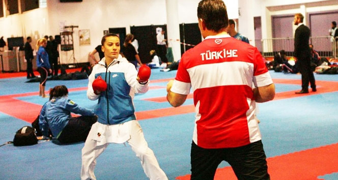 Serap Özçelik dünya şampiyonu oldu