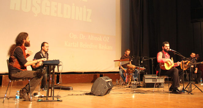 Kartallılar, türküleri Ozan Tunç’tan dinledi