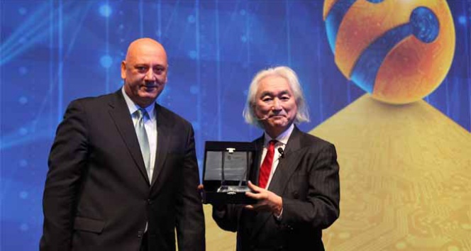 Ünlü fizikçi Dr. Michio Kaku'dan, teknoloji öngörüleri