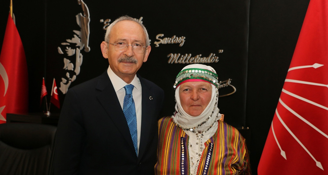 İzmirli Tahtacı Aleviler Kılıçdaroğlu'nu ziyaret etti